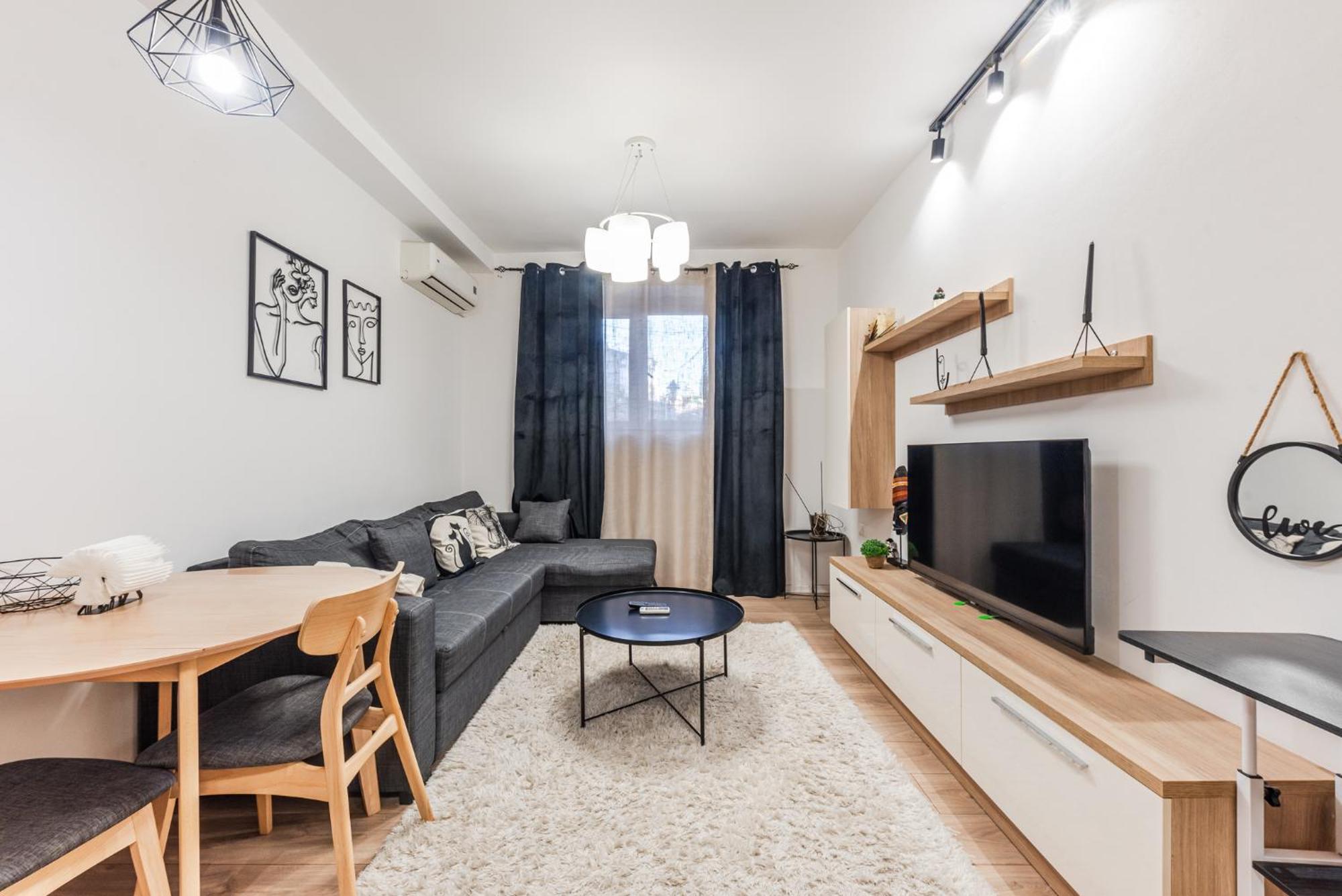 Noir Apartment By Kondo Stays ティラナ エクステリア 写真